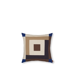 Ferm Living Border Patchwork Tyyny Carob Ruskea/kirkkaan Sininen