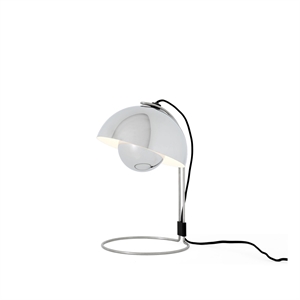 &Tradition Flowerpot VP4 Pöytävalaisin Kromi