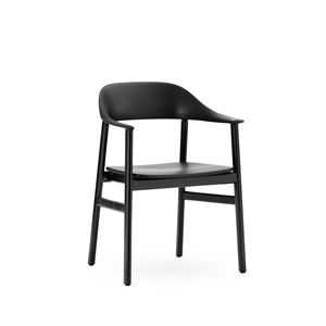 Normann Copenhagen Herit ruokapöydän tuoli käsinojalla Black Oak