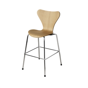 Fritz Hansen Series 7 Junior Chair Oak