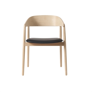 Andersen Furniture AC2 -ruokatuoli, valkoinen, pigmentoitu tammi/musta