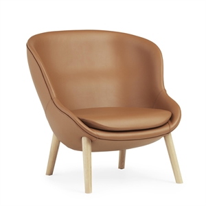 Normann Copenhagen Hyg Armchair Low Oak/Brandy Leather