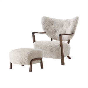 &Tradition Wulff ATD2 Armchair Sheepskin Moonlight/Walnut Incl. ATD3 Pouf