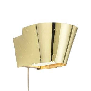 GUBI Tynell Collection 9464 Wall Lamp Brass