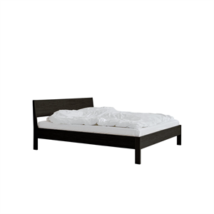 Rye Sleep Owner -sängynrunko 140x200 mustaksi petsattu tammi