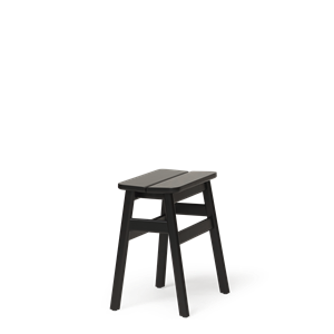 Form & Refine Angle Standard Stool 45 Mustaksi Petsattu Pyökki