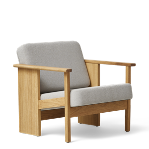 Form & Refine Block Armchair Oak/ Grain 61247