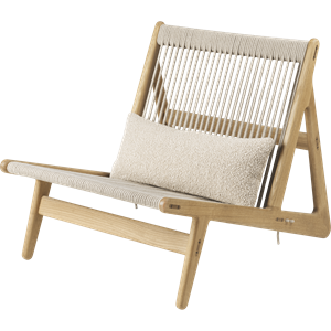 GUBI MR01 Initial Armchair Karakorum 003 Duna/Oak