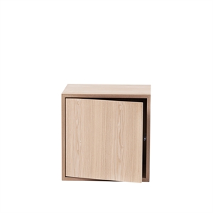 Muuto Stacked Shelving System Between w. Door Oak