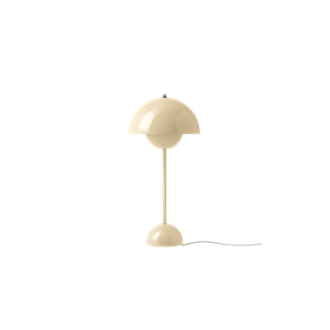 &Tradition Flowerpot VP3 -pöytävalaisin, Norsunluunvärinen